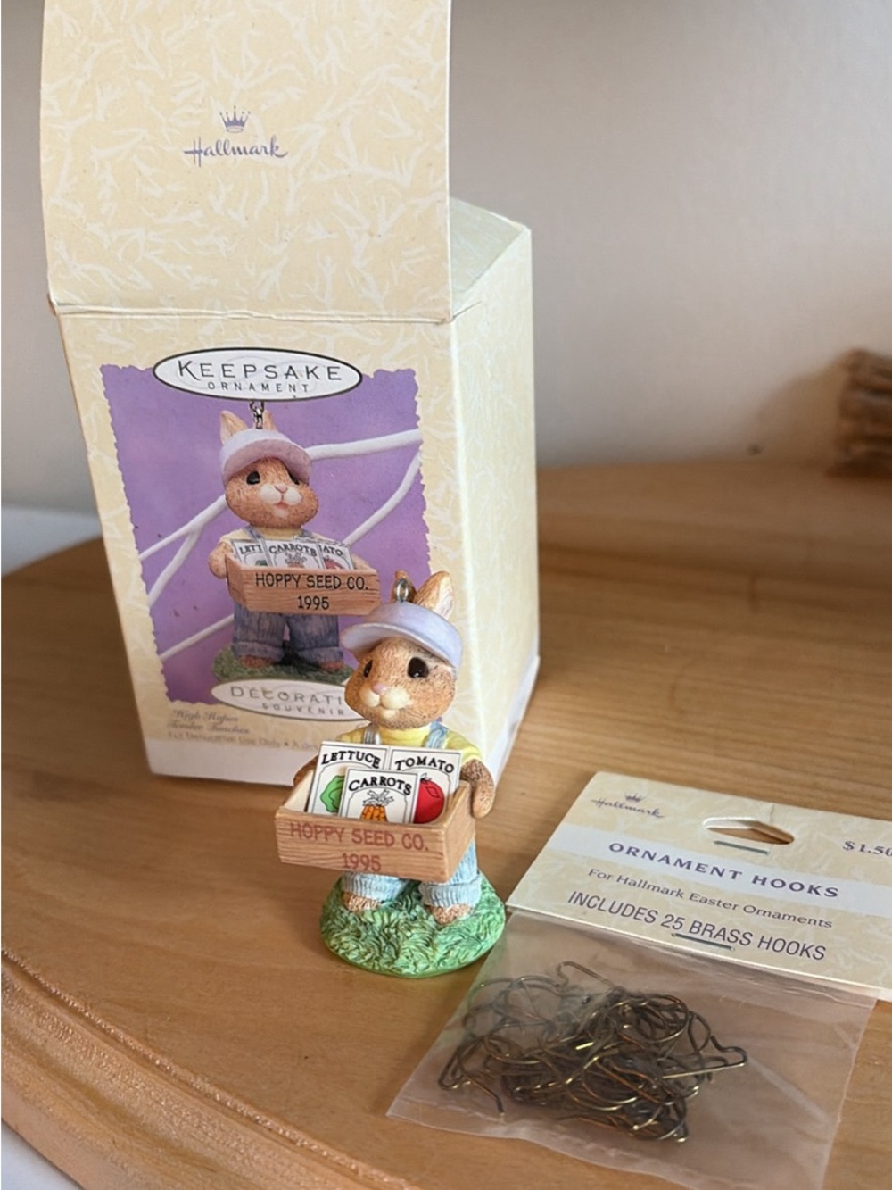 Hallmark Keepsake Ornament - Hoppy Seed Co. Bunny (Purple Hat)